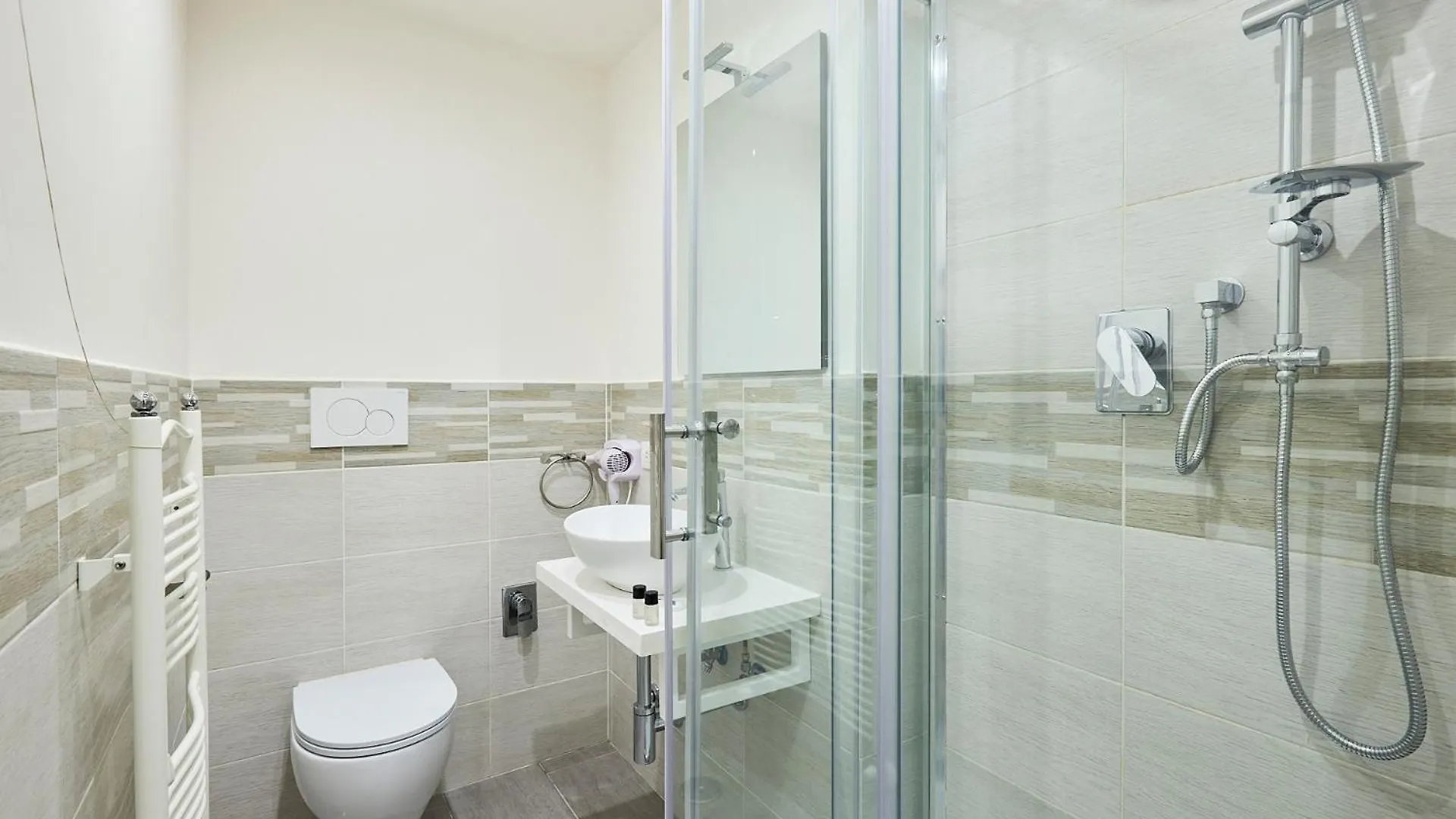 Urban Guesthouse Monti Rome 0*,